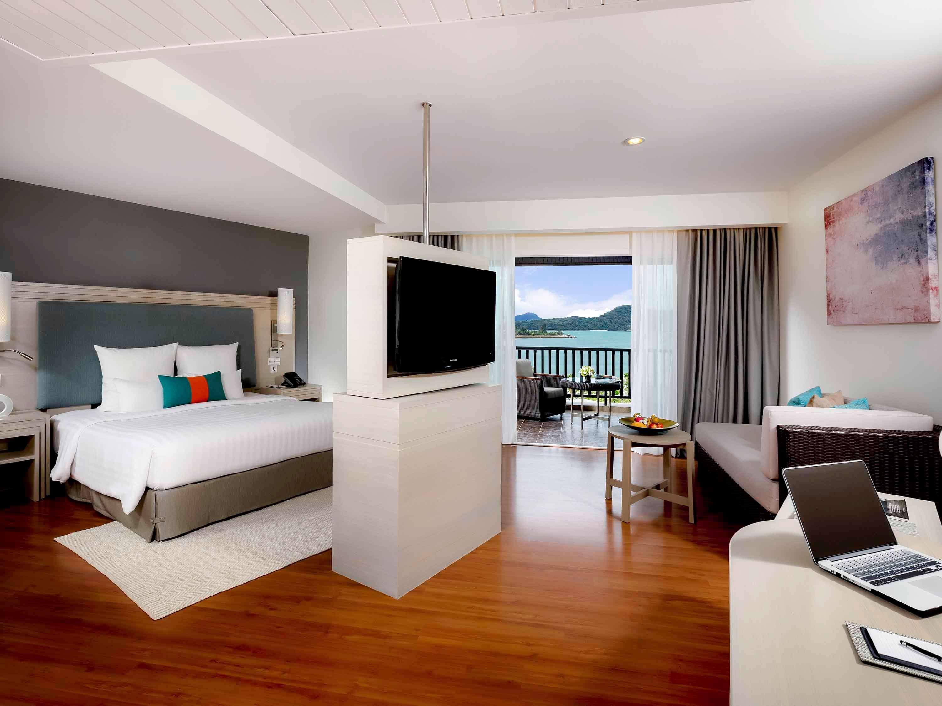 Pullman Phuket Panwa Beach Resort Esterno foto Deluxe Ocean View