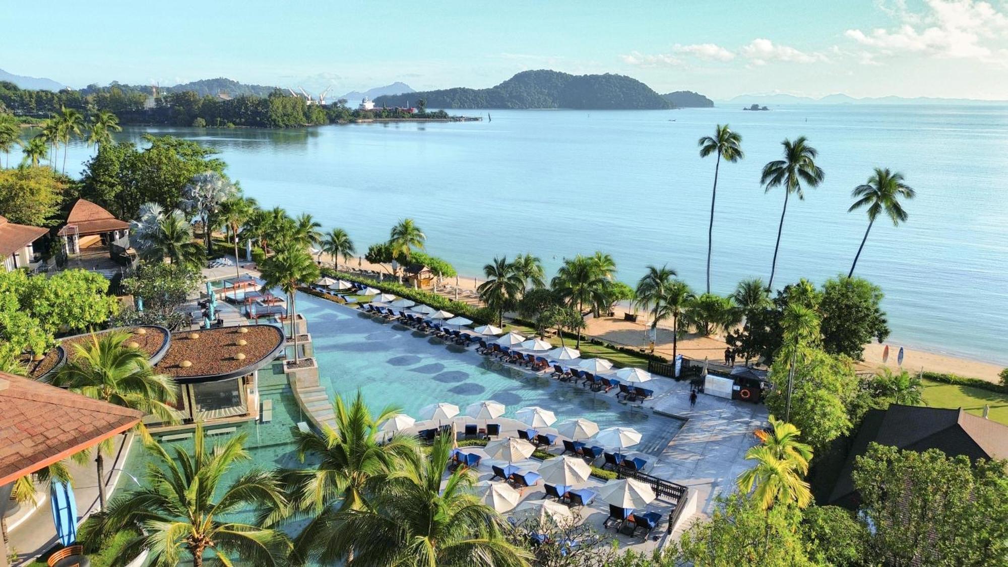 Pullman Phuket Panwa Beach Resort Esterno foto View of the Andaman Sea from the resort