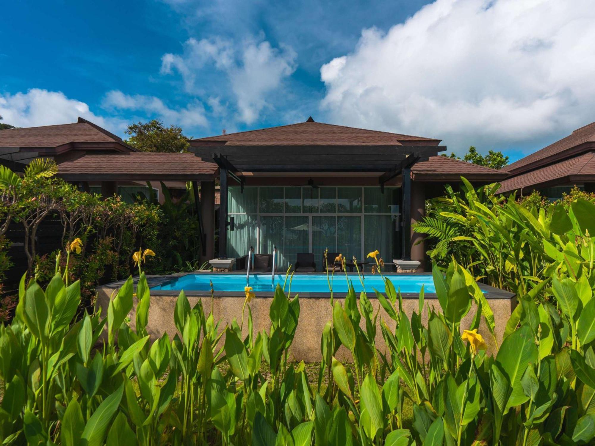 Pullman Phuket Panwa Beach Resort Esterno foto